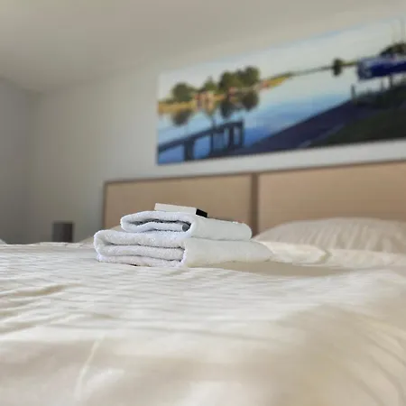 Bed and Breakfast Zum Alten Faehrhaus -