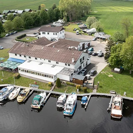 Bed & Breakfast Zum Alten Faehrhaus -