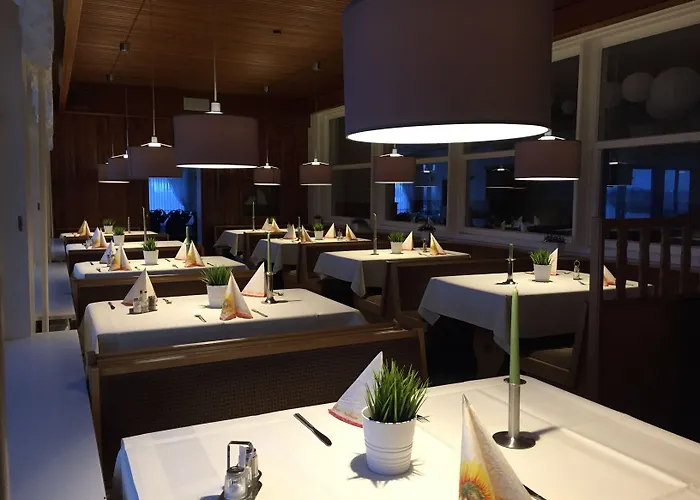 Zum Alten Fährhaus - Frühstückspension Wrohm