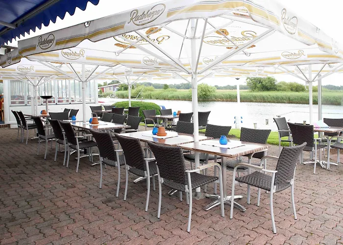 Zum Alten Fährhaus - Frühstückspension Wrohm